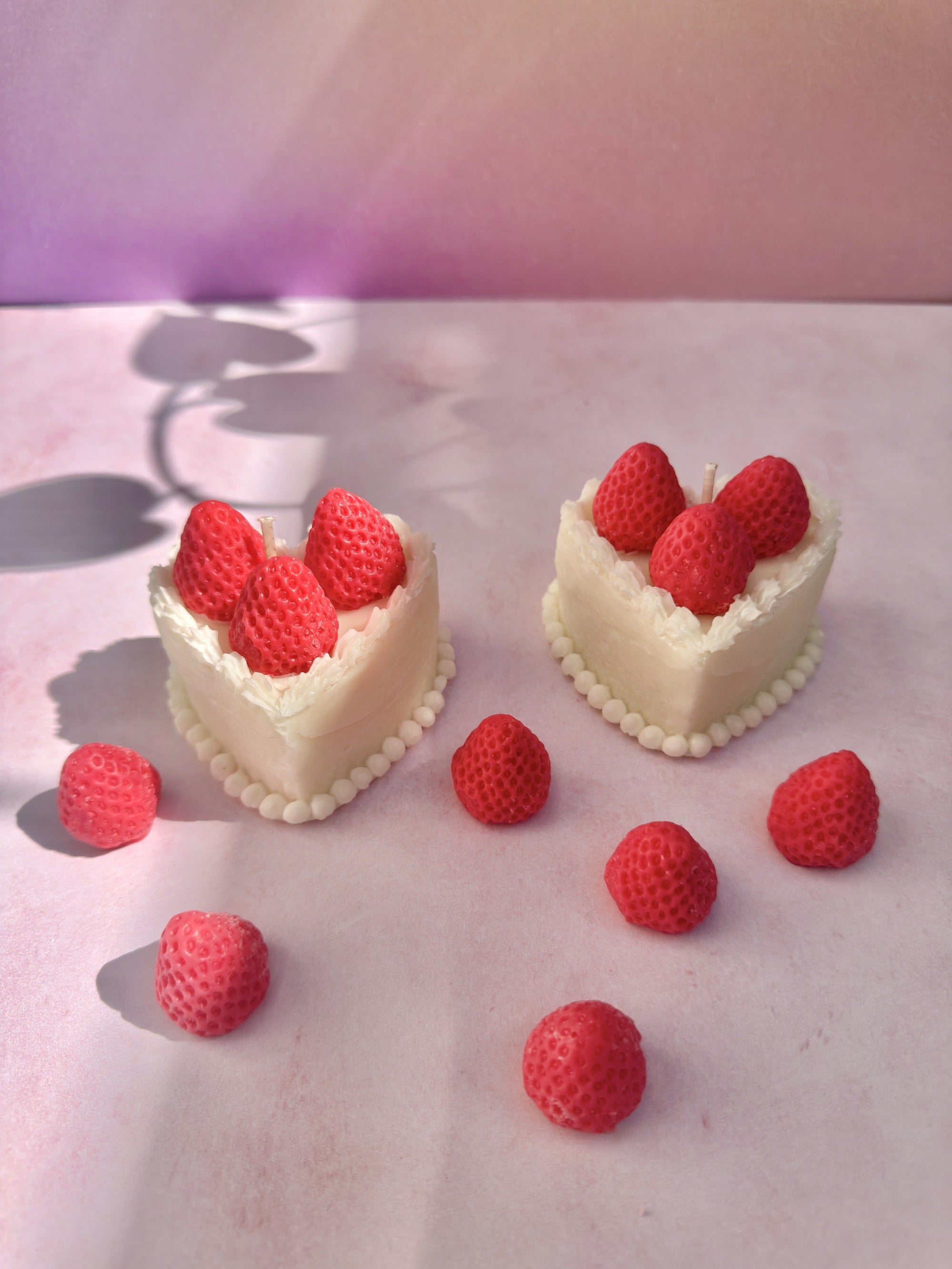 Vela Heart Cake fresas con crema